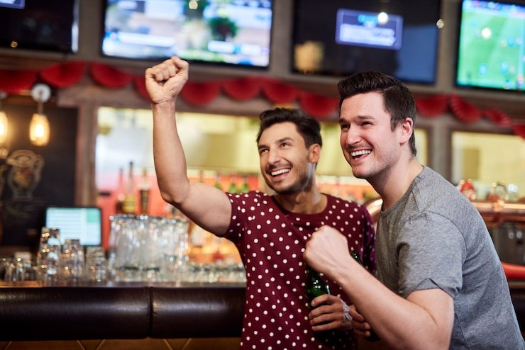 10 pkr Championship Bout Betting